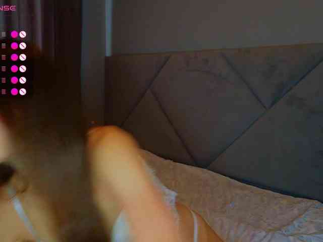 VALERIYAAA webcam