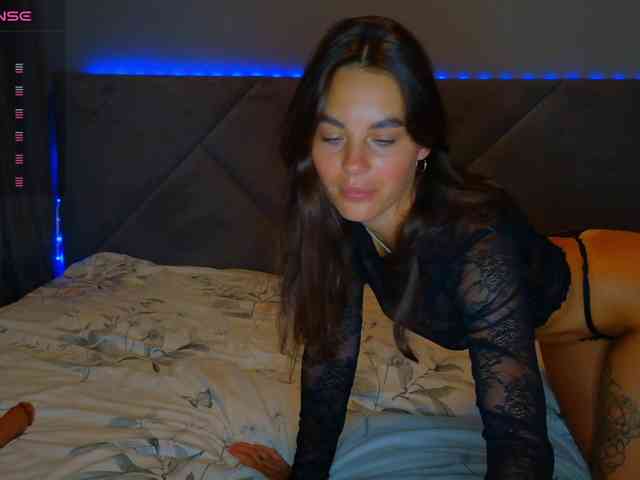 SeLeNaa Sex Cam Show