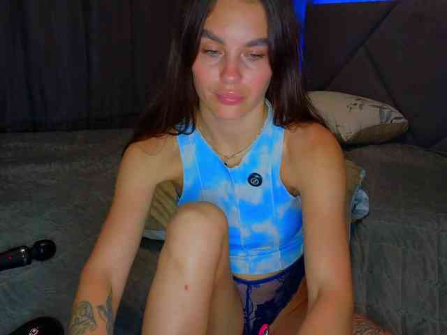 VALERIYAAA webcam
