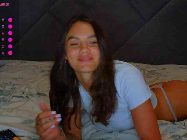 VALERIYAAA webcam