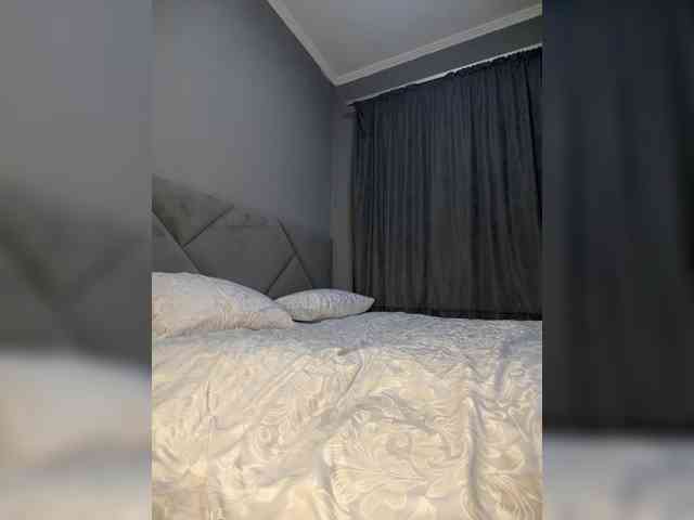 VALERIYAAA webcam