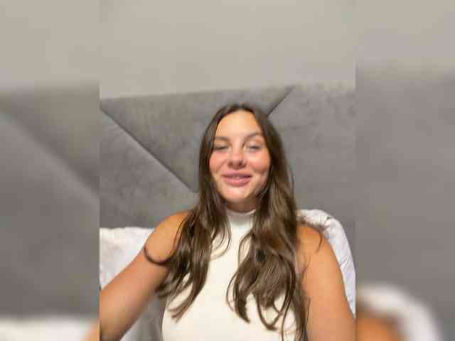 VALERIYAAA webcam