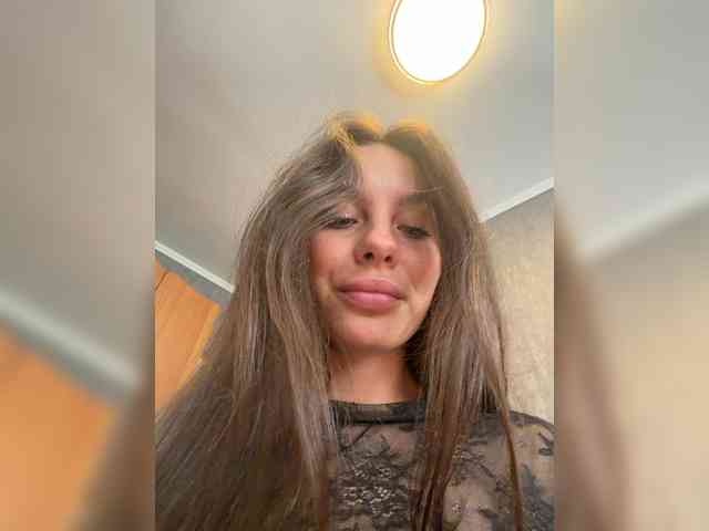 VALERIYAAA webcam