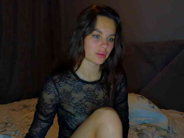 Model: VALERIYAAA