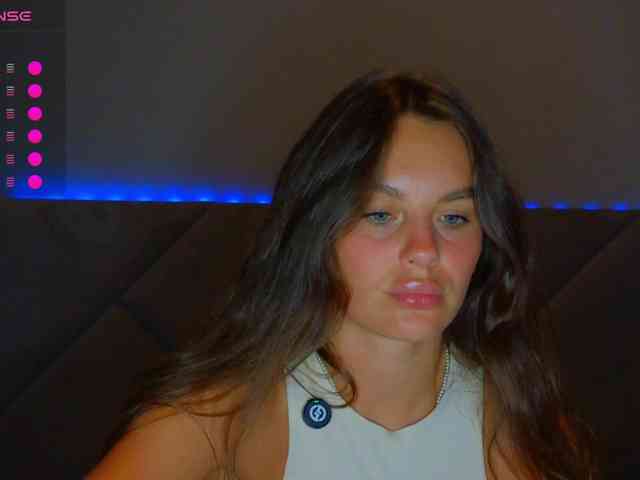 VALERIYAAA webcam