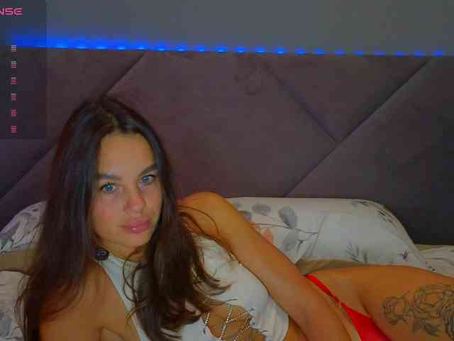 VALERIYAAA webcam