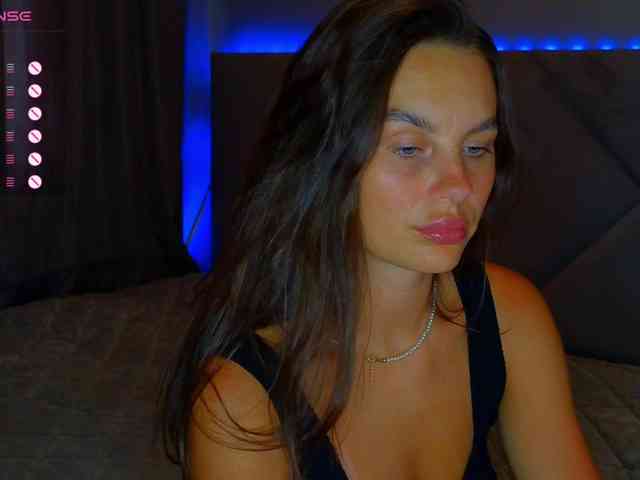 VALERIYAAA webcam