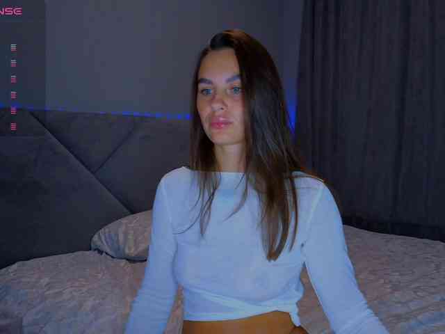 Model: VALERIYAAA