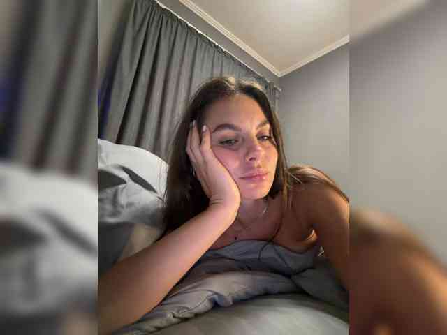 VALERIYAAA webcam