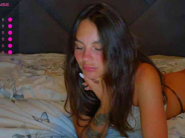 VALERIYAAA webcam