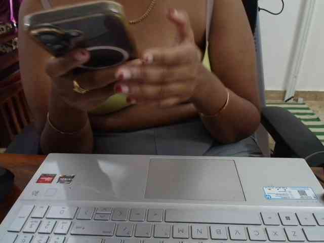 ShruthiIndian56 webcam