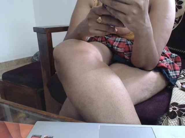 ShruthiIndian56 webcam