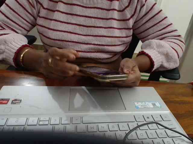 ShruthiIndian56 webcam