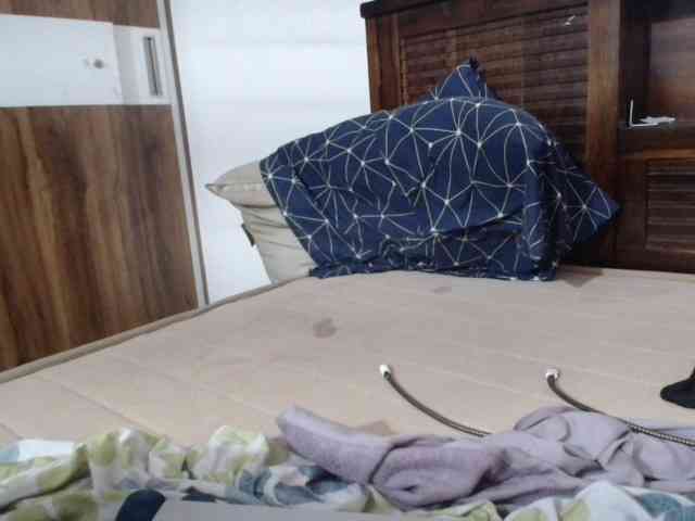 ShruthiIndian56 webcam