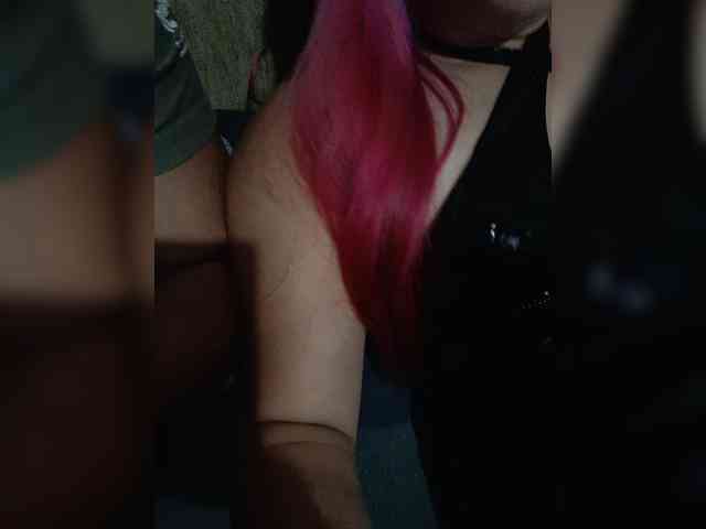 Camilla2828 webcam