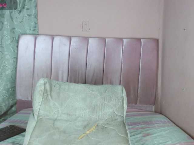 PaolaStone live cam on BongaCams