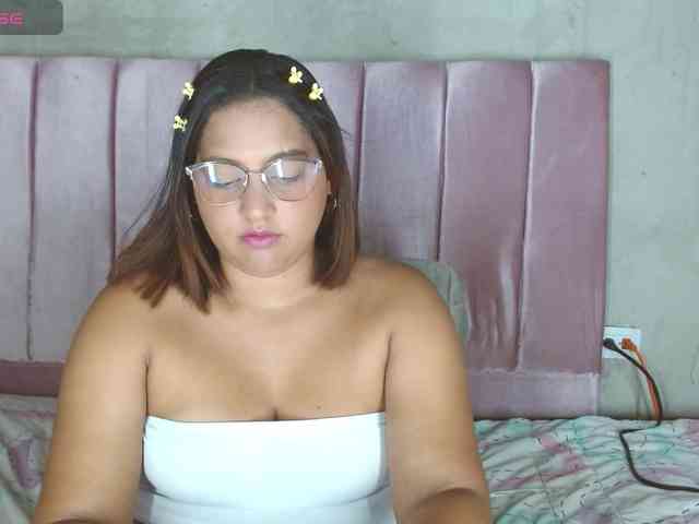 PaolaStone webcam