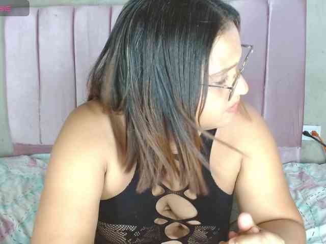 PaolaStone webcam