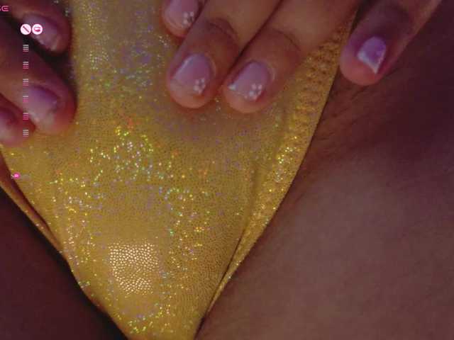 AimiCastanon live webcam show