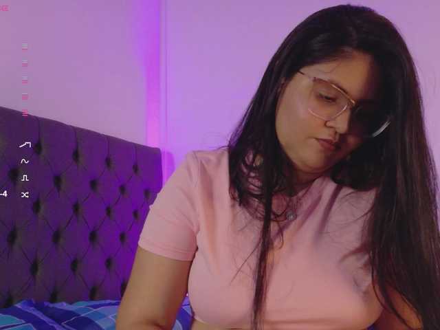 AimiCastanon's BongaCams show and profile