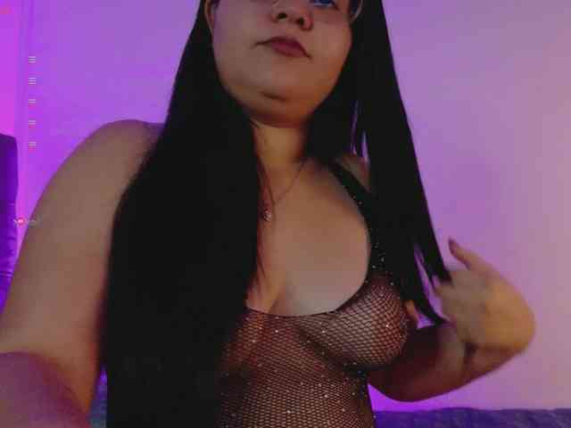 AimiCastanon webcam