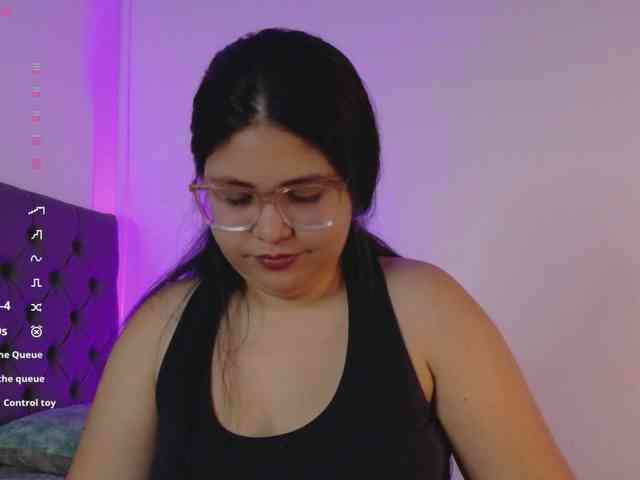 AimiCastanon webcam