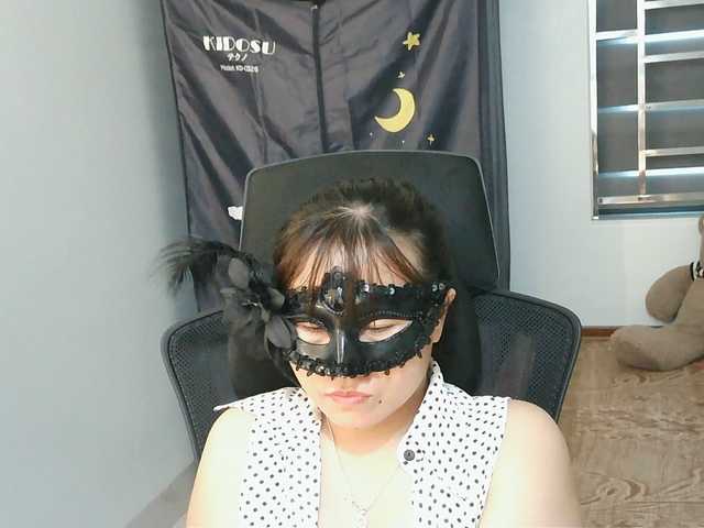 girl30slutty live webcam show