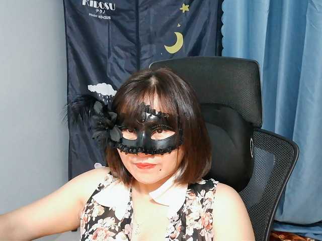 girl30slutty live cam preview