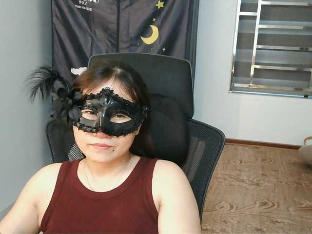 girl30slutty live cam on 