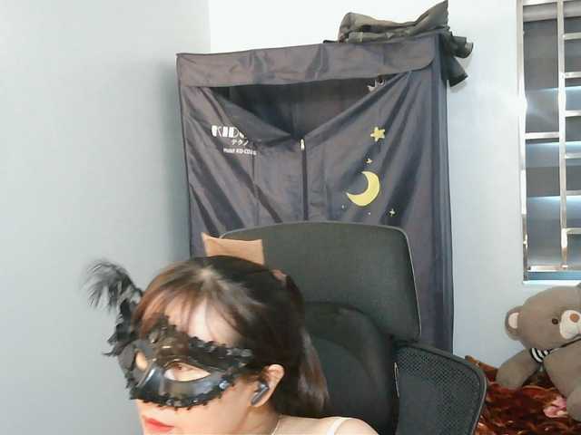 girl30slutty webcam