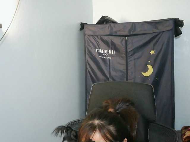 girl30slutty live cam on BongaCams