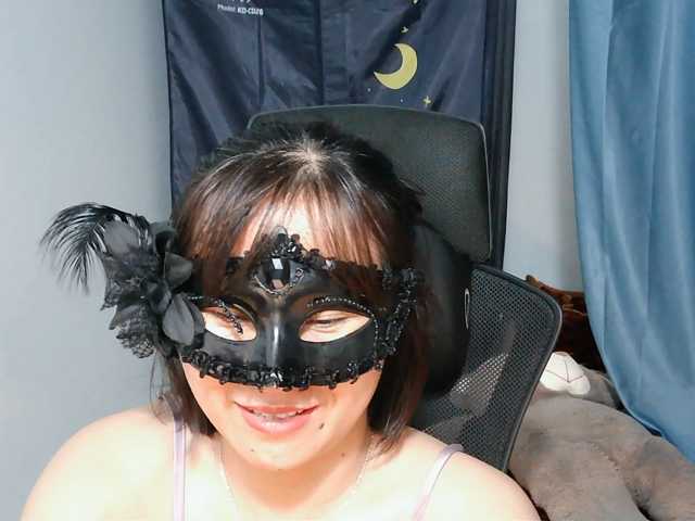 girl30slutty live cam on BongaCams