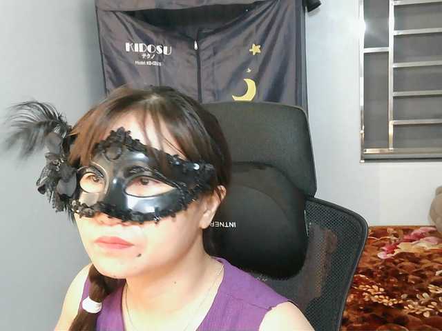 girl30slutty live cam on BongaCams