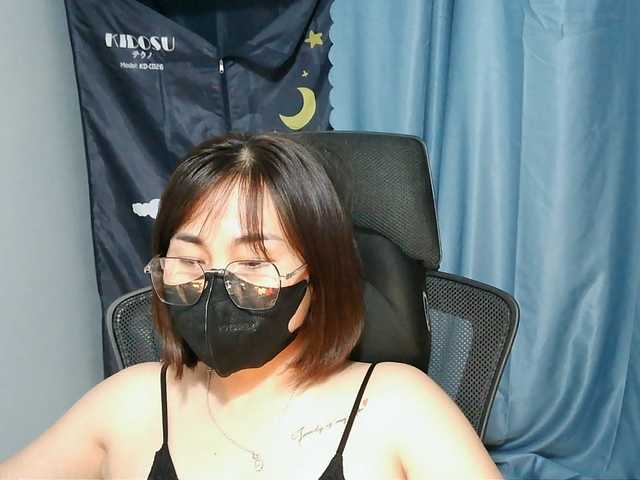 girl30slutty live cam preview
