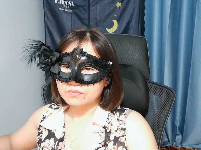 girl30slutty live cam preview