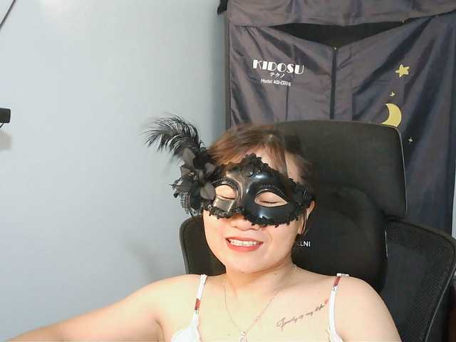 girl30slutty live cam on BongaCams