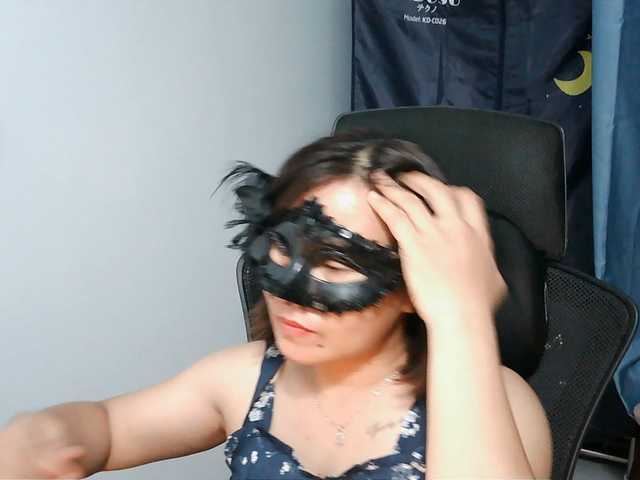 girl30slutty — live female cam