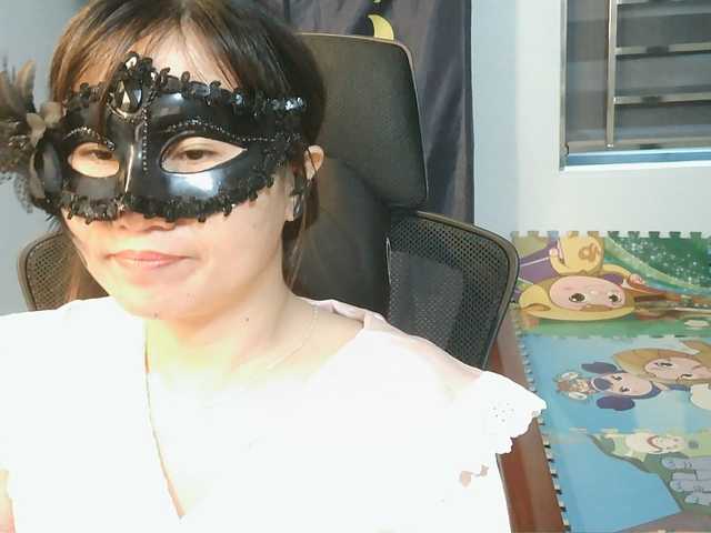 girl30slutty's BongaCams show and profile