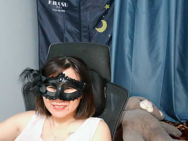 girl30slutty live cam on BongaCams