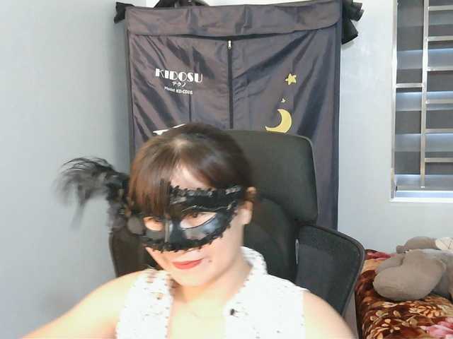 girl30slutty live cam on BongaCams