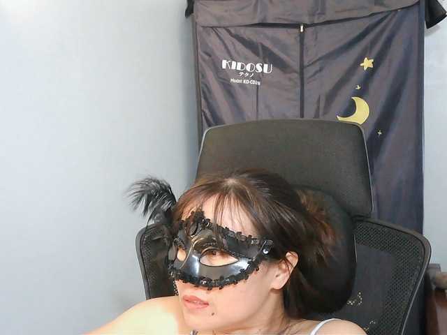 girl30slutty live cam on BongaCams
