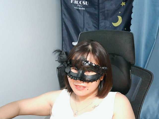 girl30slutty live cam preview