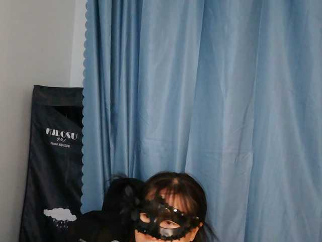 girl30slutty live cam on BongaCams