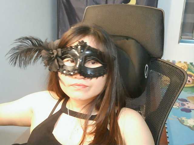 girl30slutty's BongaCams show and profile