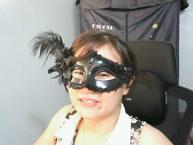 girl30slutty live cam on BongaCams