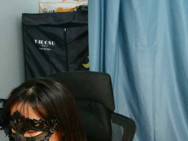 girl30slutty live cam preview