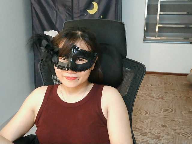 girl30slutty live cam on 