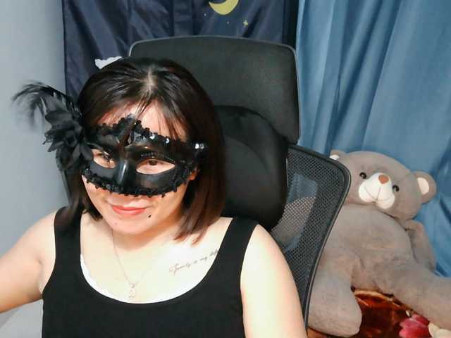 girl30slutty live cam preview