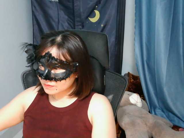 girl30slutty, live now on BongaCams
