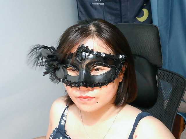 girl30slutty — live female cam